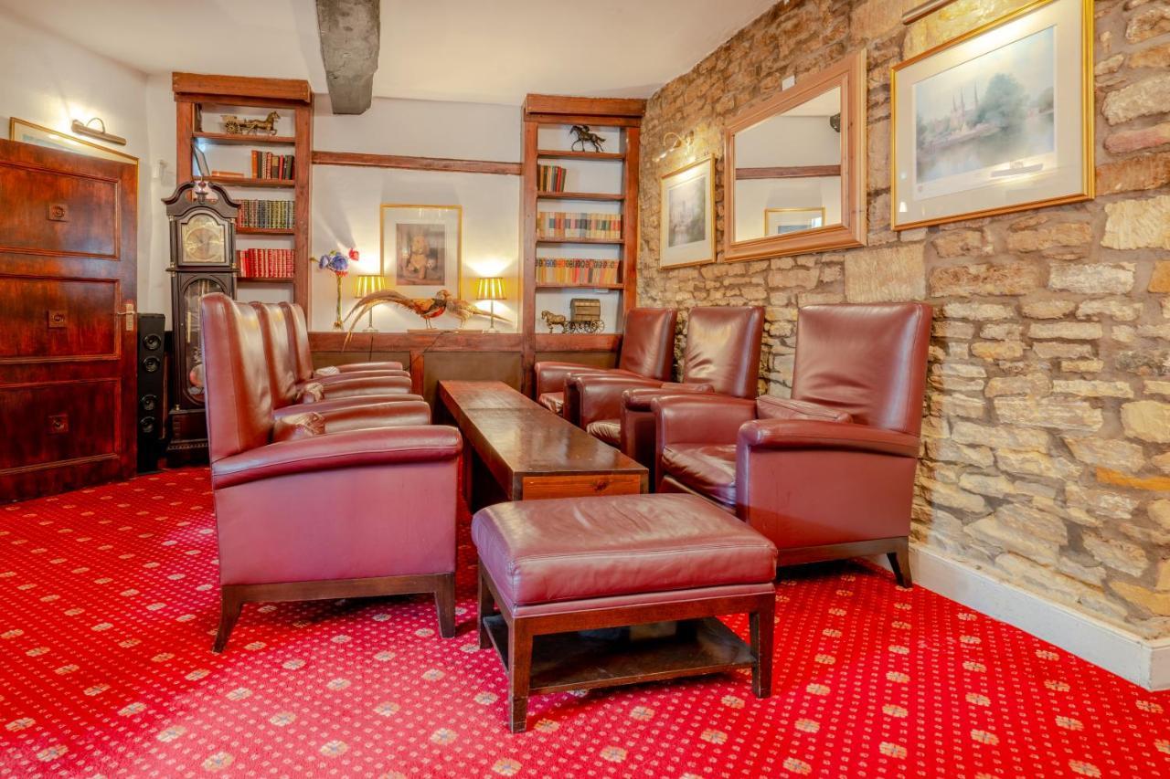 Crown Hotel Cotswold 블로클리 외부 사진