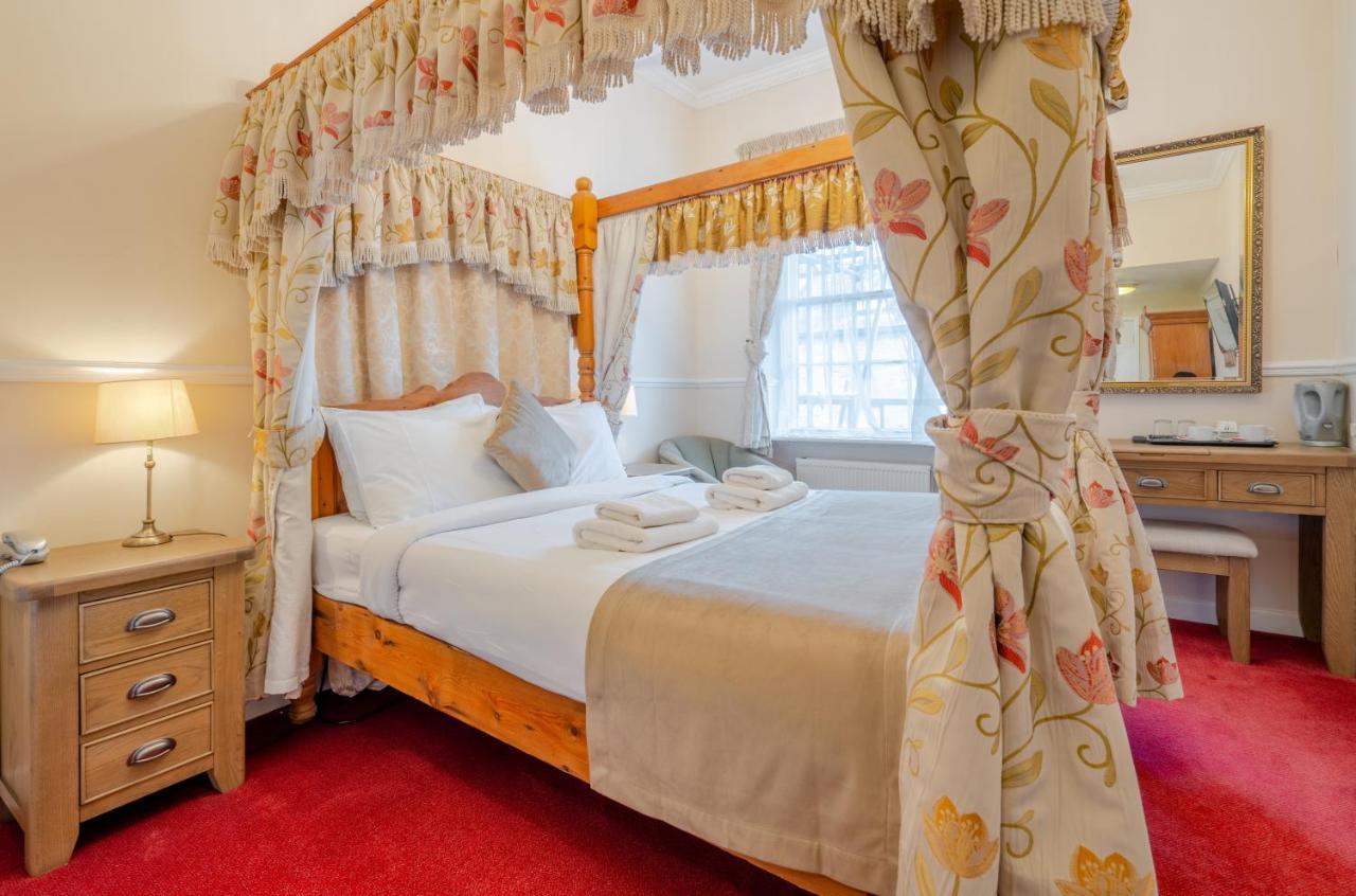 Crown Hotel Cotswold 블로클리 외부 사진