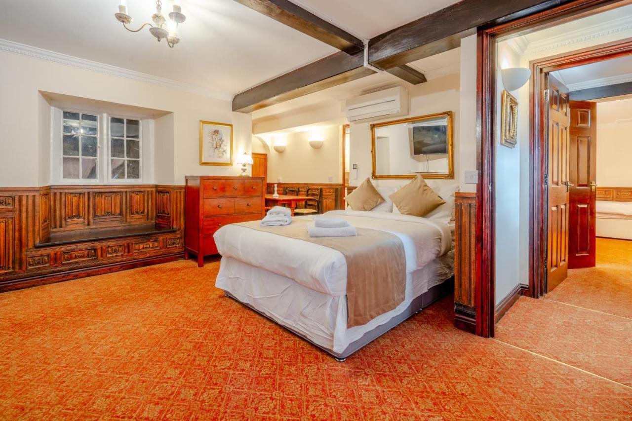 Crown Hotel Cotswold 블로클리 외부 사진