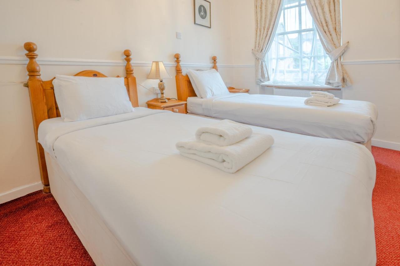 Crown Hotel Cotswold 블로클리 외부 사진