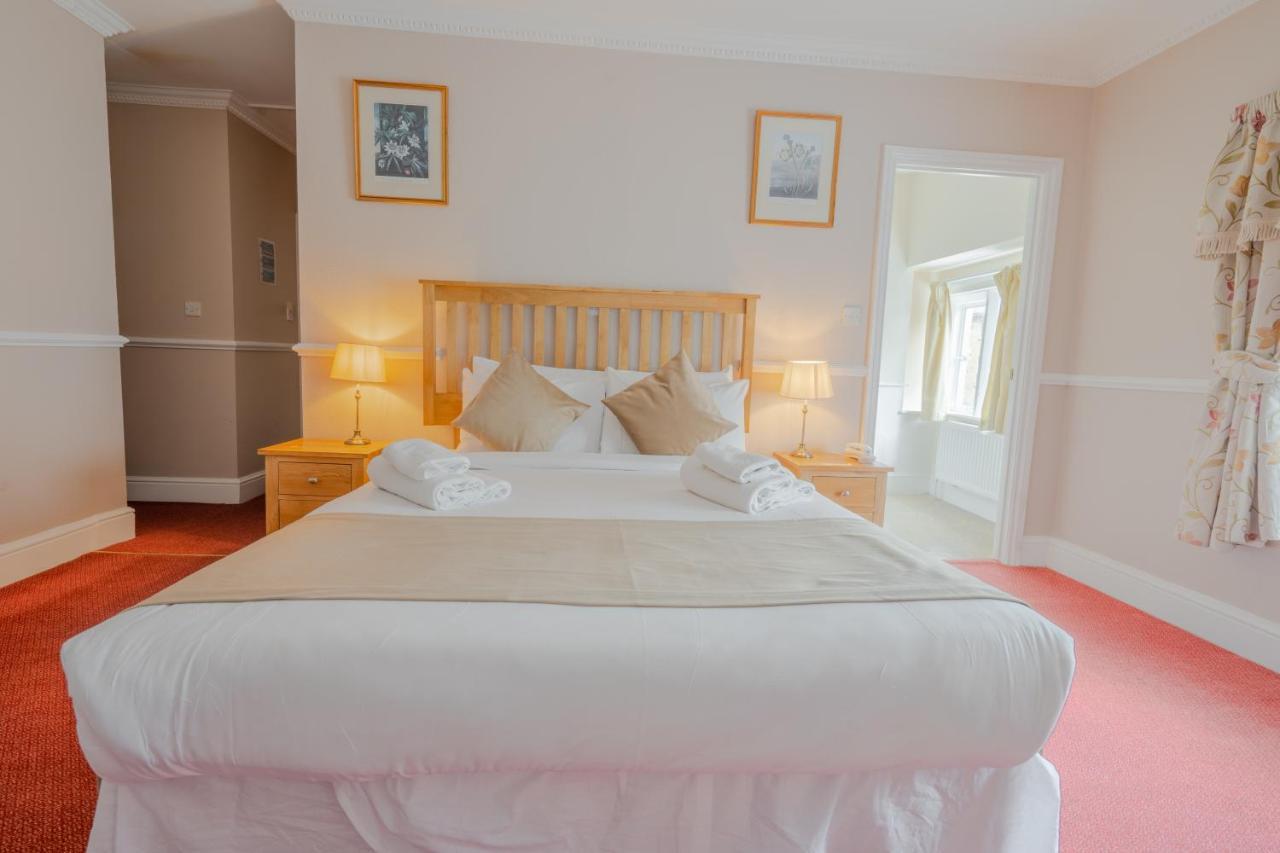 Crown Hotel Cotswold 블로클리 외부 사진