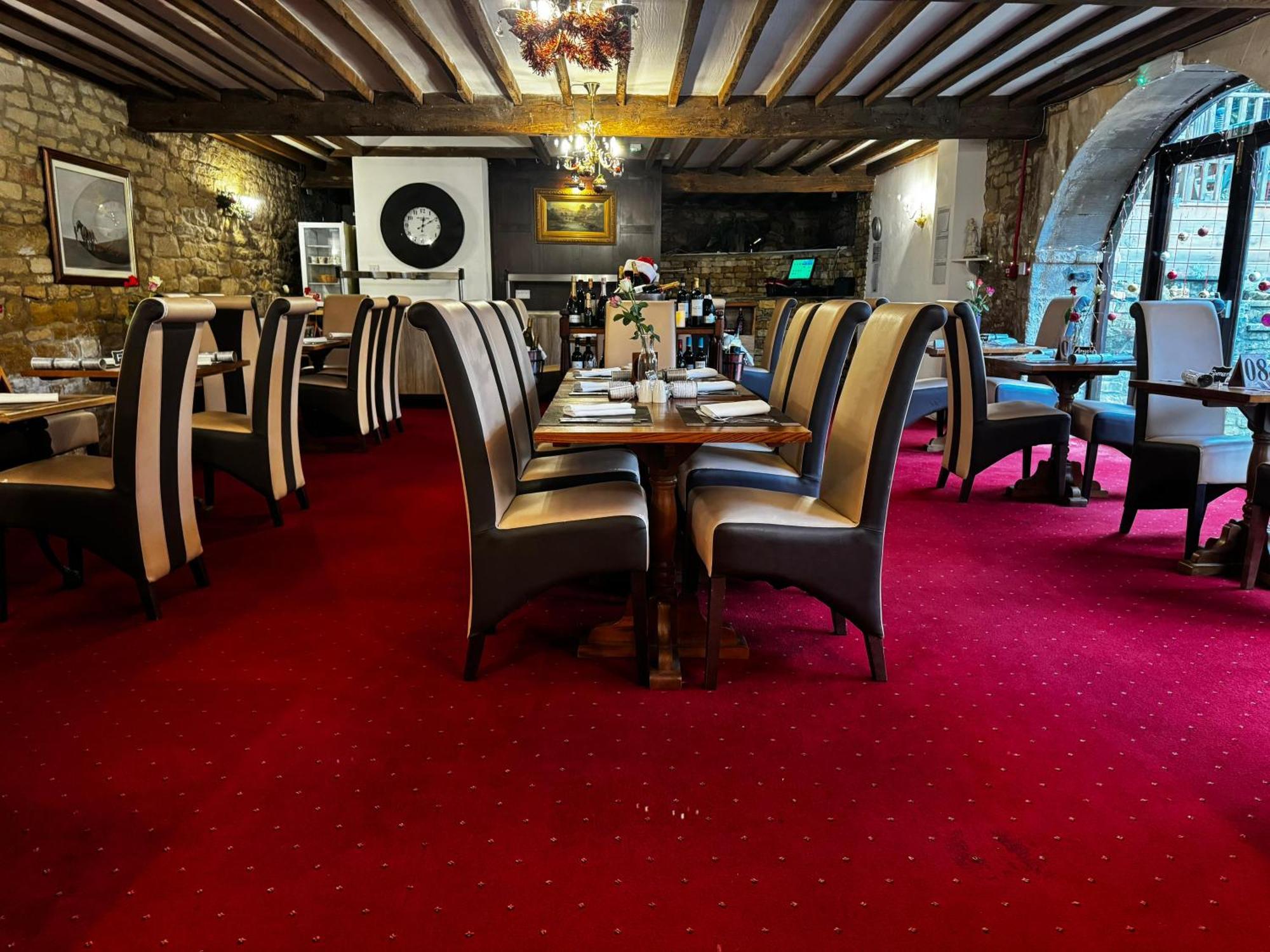 Crown Hotel Cotswold 블로클리 외부 사진