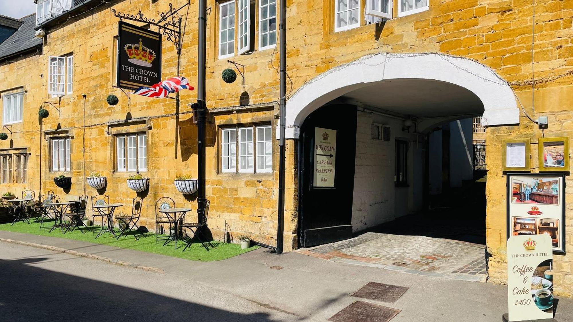 Crown Hotel Cotswold 블로클리 외부 사진